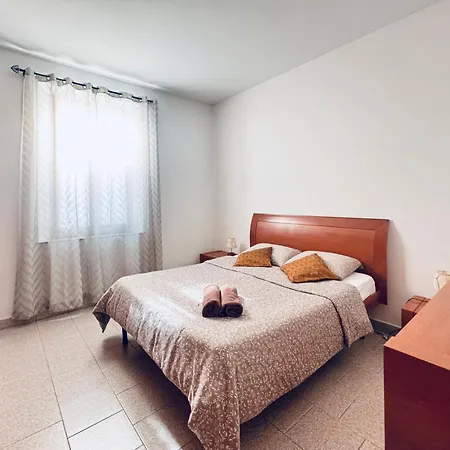Appartamento Casa Con Giardino E Accesso Indipendente